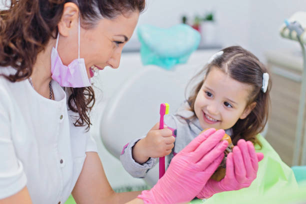 Best Emergency Dental Care  in Williamsburg, FL